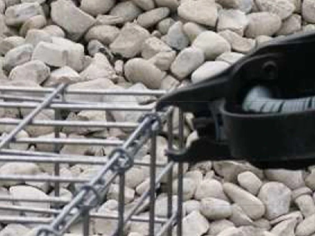 Gabion par fixation agrafe