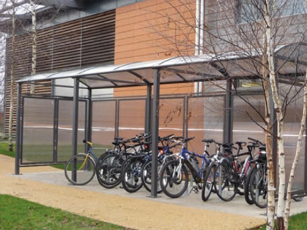 Abri vélos acier Multi-usage avec bardages polycarbonate