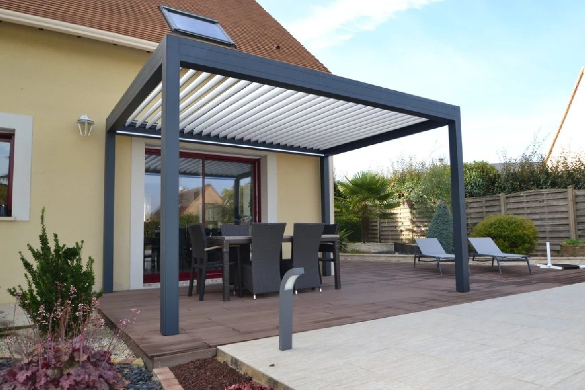 Pergola bioclimatique autoportante Panama