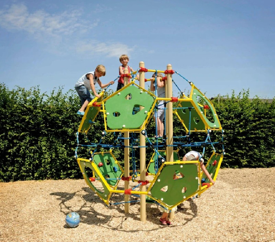 Structure à grimper - Ballon de Foot